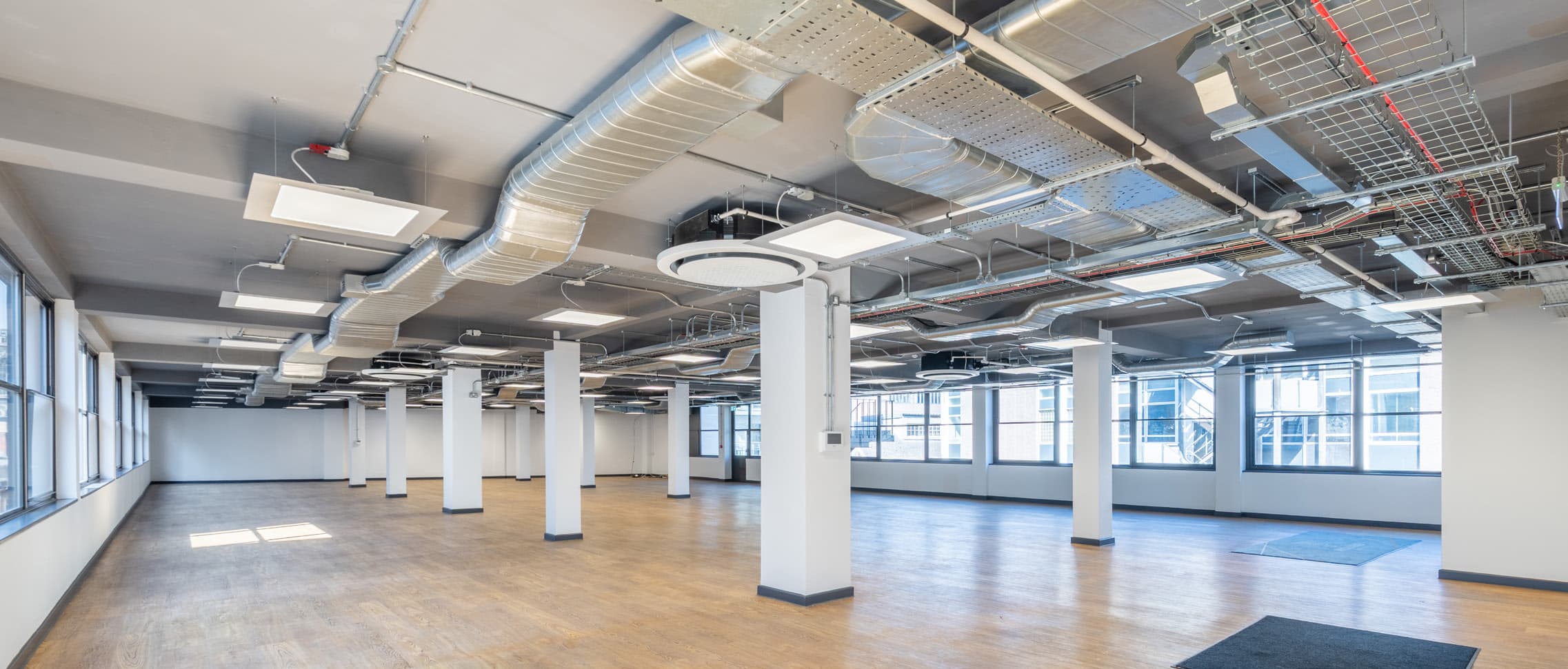 Floor 5 empty open-plan space with exposed services